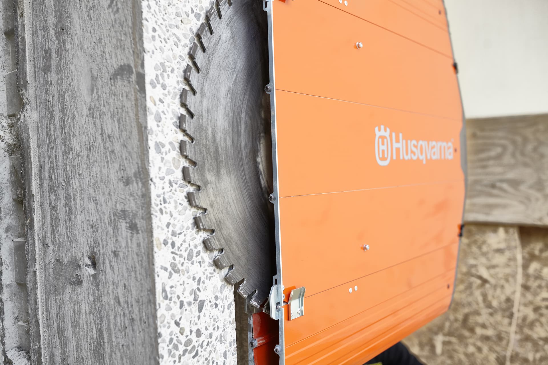 Cirkelskæring — Runde huller fra Ø650 mm til Ø8000 mm